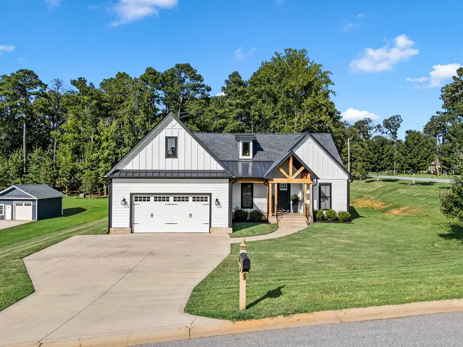 102 Mason Rd, Gaffney, SC 29340 - #2