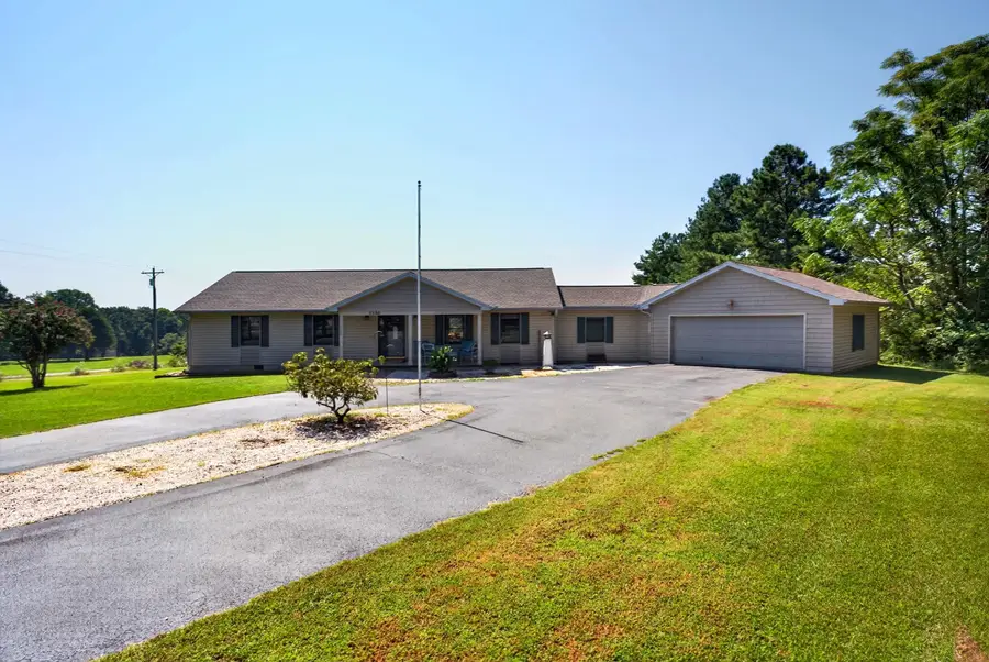 1380 Foster Road, Inman, SC 29349 - #3