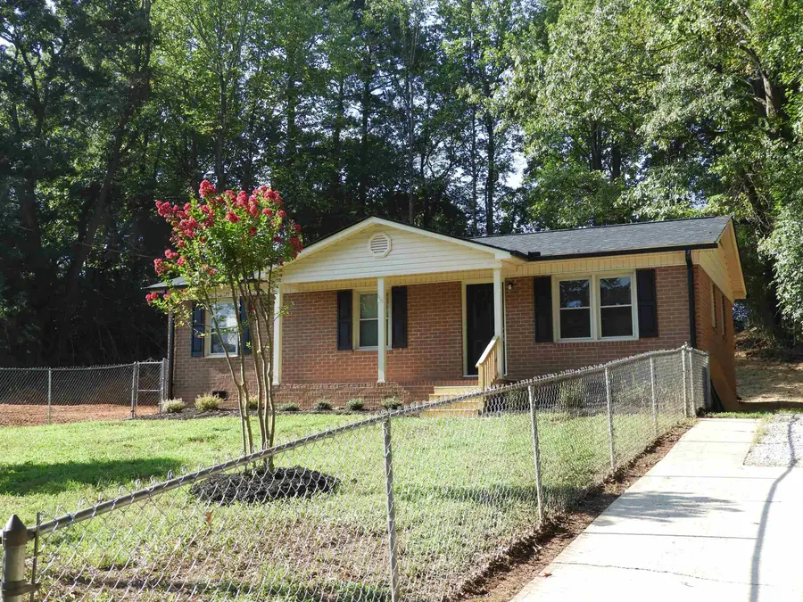 147 Crestmont Drive, Gaffney, SC 29340 - #2
