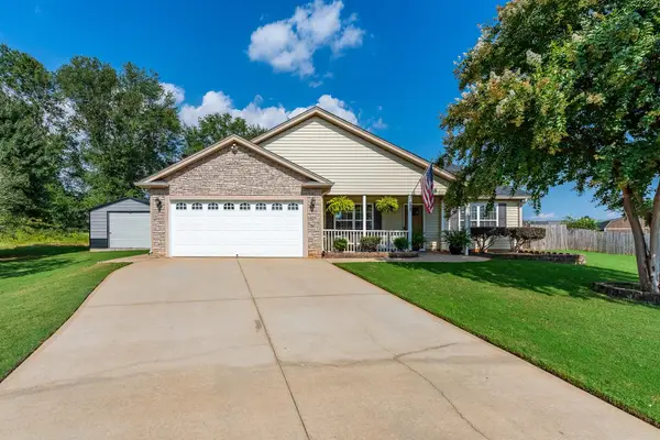 222 Legacy Drive, Inman, SC 29349