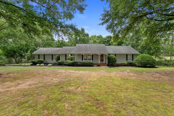 1014 E Queen Street, Pendleton, SC 29670