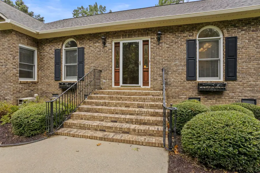 225 Plantation Lane, Inman, SC 29349 - #2