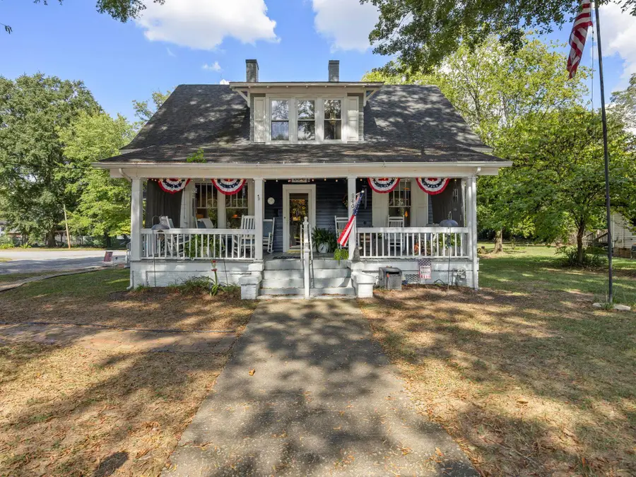 401 E Rutledge Avenue, Gaffney, SC 29340 - #2