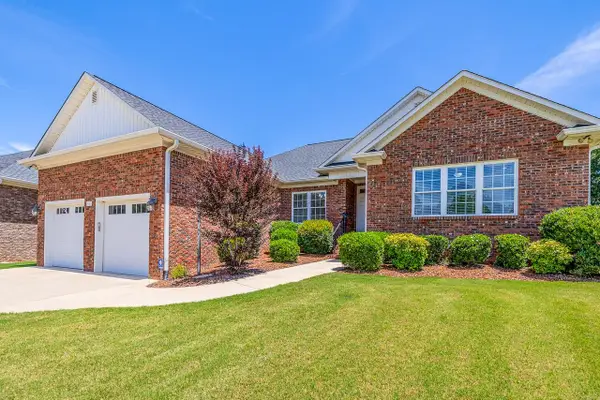 821 E Golden View Lane, Boiling Springs, SC 29316