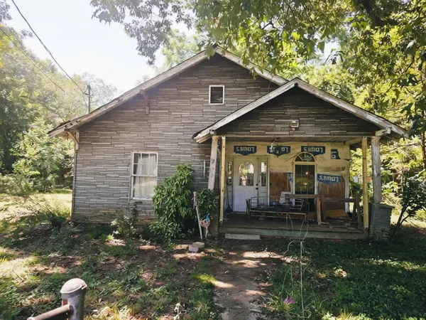 318 Hill Street, Wellford, SC 29385