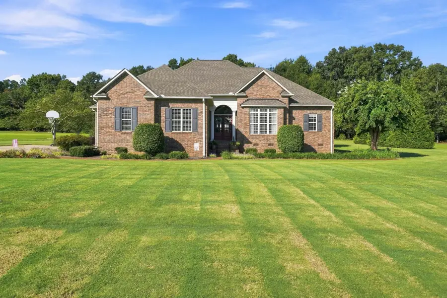 145 Gentle Ln, Gaffney, SC 29341 - #3