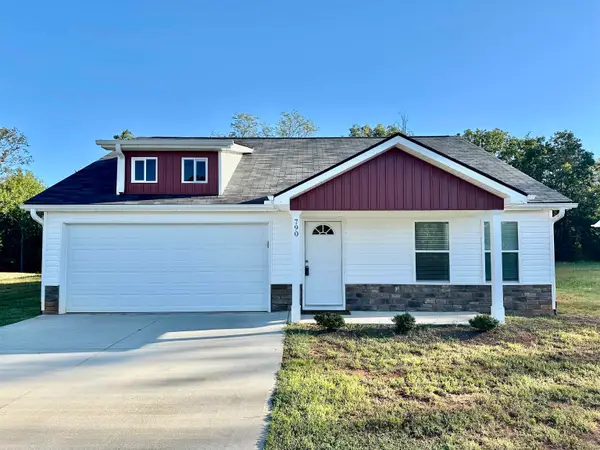 790 N Trade Ave Extension, Landrum, SC 29356