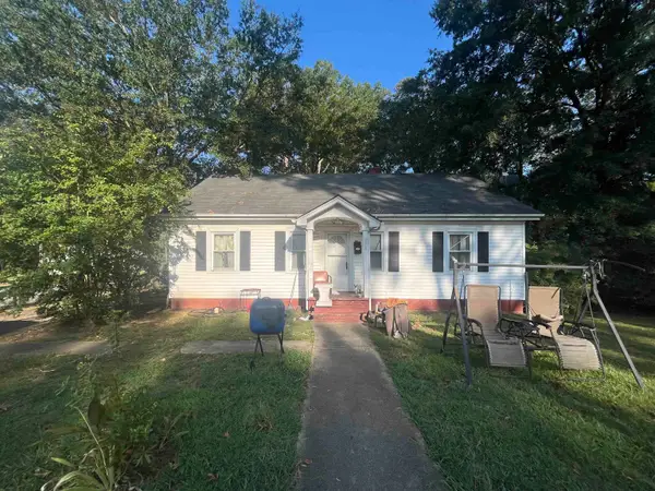 216 Dr Martin Luther King Dr, Gaffney, SC 29341