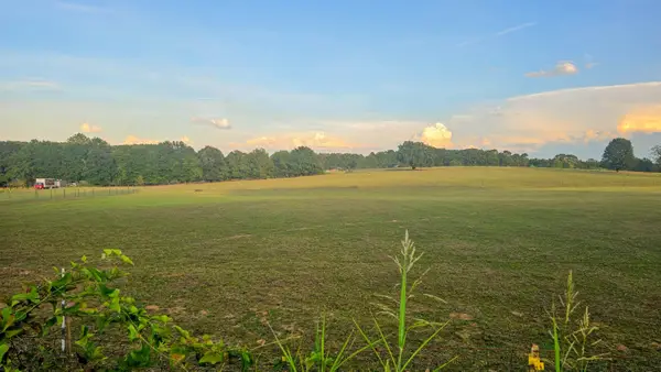 138 Country Oak Road, Chesnee, SC 29323