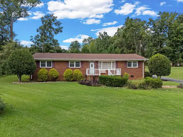 808 Primrose Lane, Spartanburg, SC 29303