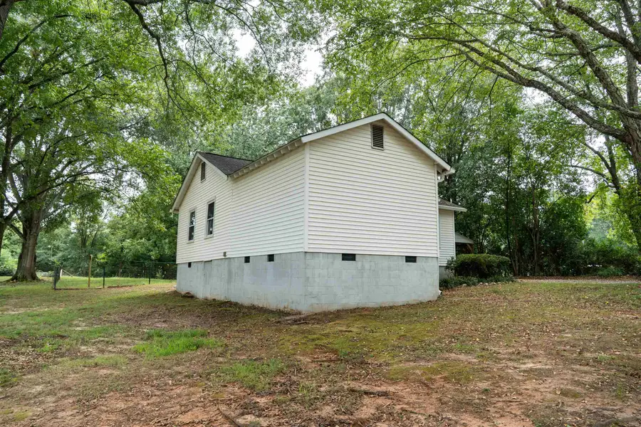 180 Brock Street, Inman, SC 29349 - #3