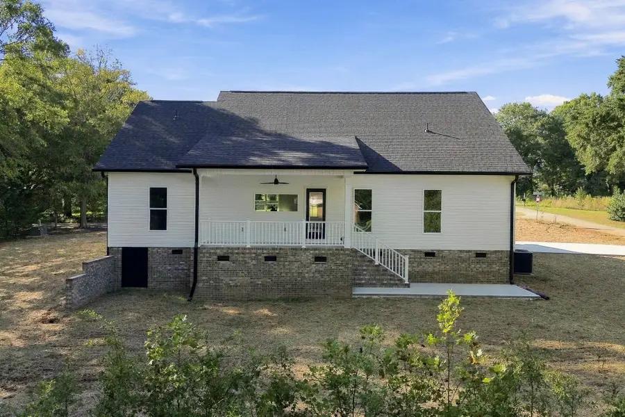 210 Lakeview Drive, Mayo, SC 29368 - #2