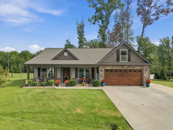229 Bertha Burns Road, Inman, SC 29349
