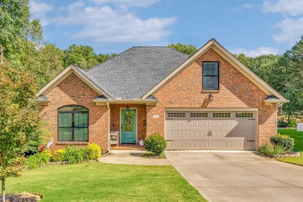 157 Hidden Ridge Drive, Spartanburg, SC 29301
