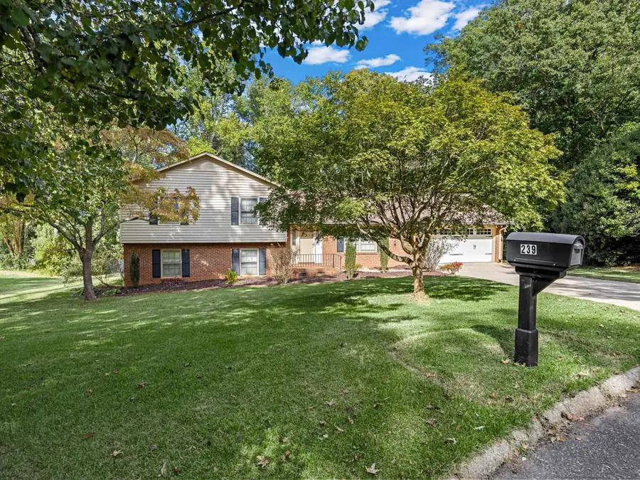 239 Briarcreek Drive, Spartanburg, SC 29301 - #2