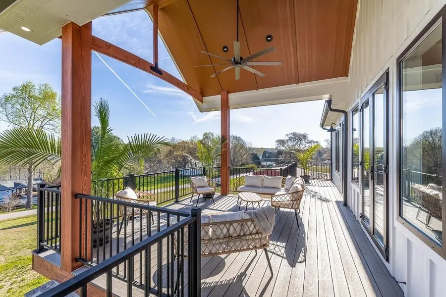 231 Canady Rd, Wellford, SC 29385 - #3