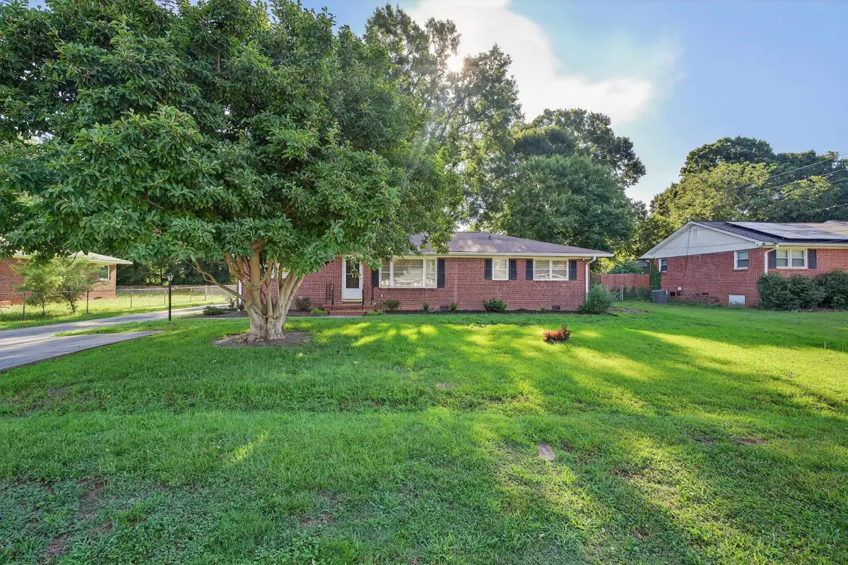 106 Keloy Street, Spartanburg, SC 29301-5346 - #1