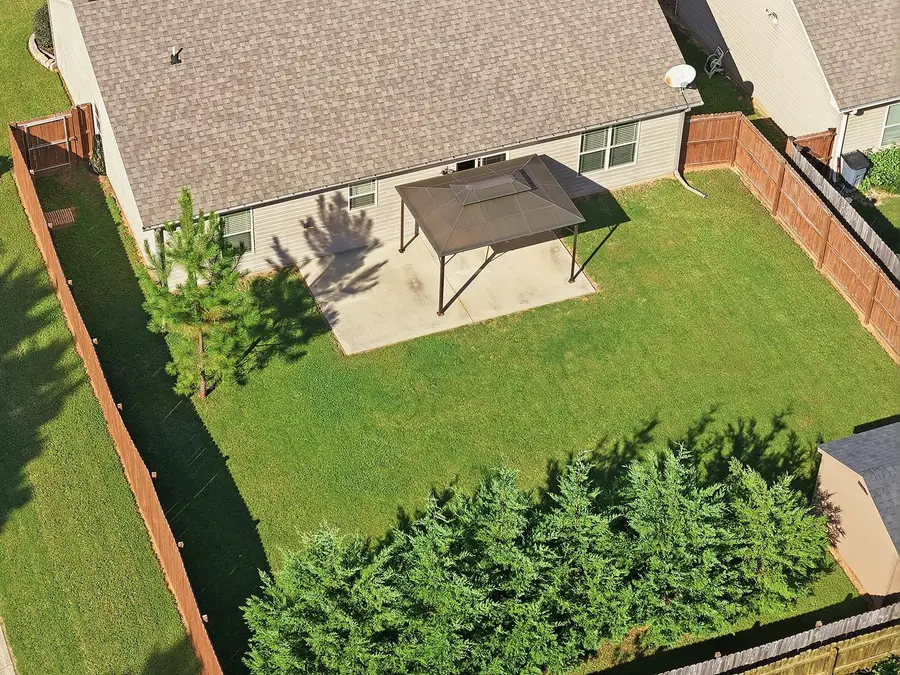 502 E Heatherstone Lane, Spartanburg, SC 29376 - #2
