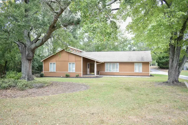 320 Saint James, Spartanburg, SC 29301