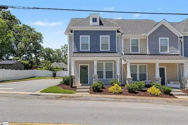284 E Hayne Street, Woodruff, SC 29388