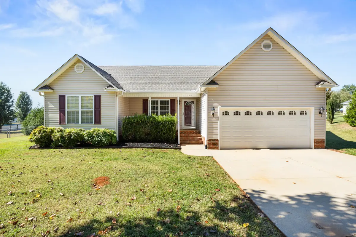 300 Cunningham Road, Woodruff, SC 29388 - #1