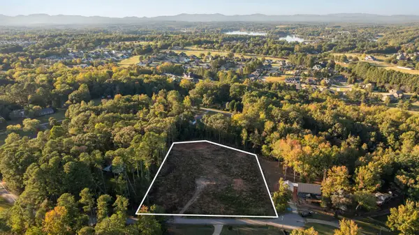 171 Riveroak Ln, Inman, SC 29349