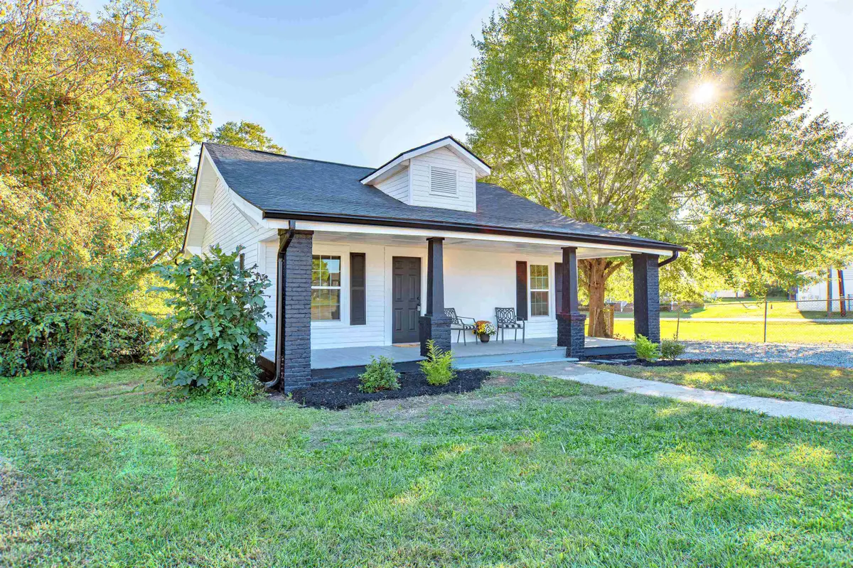 1806 Cherokee Ave, Gaffney, SC 29340 - #1