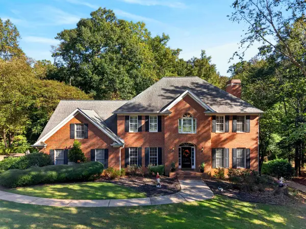 833 Oakcrest Road, Spartanburg, SC 29301