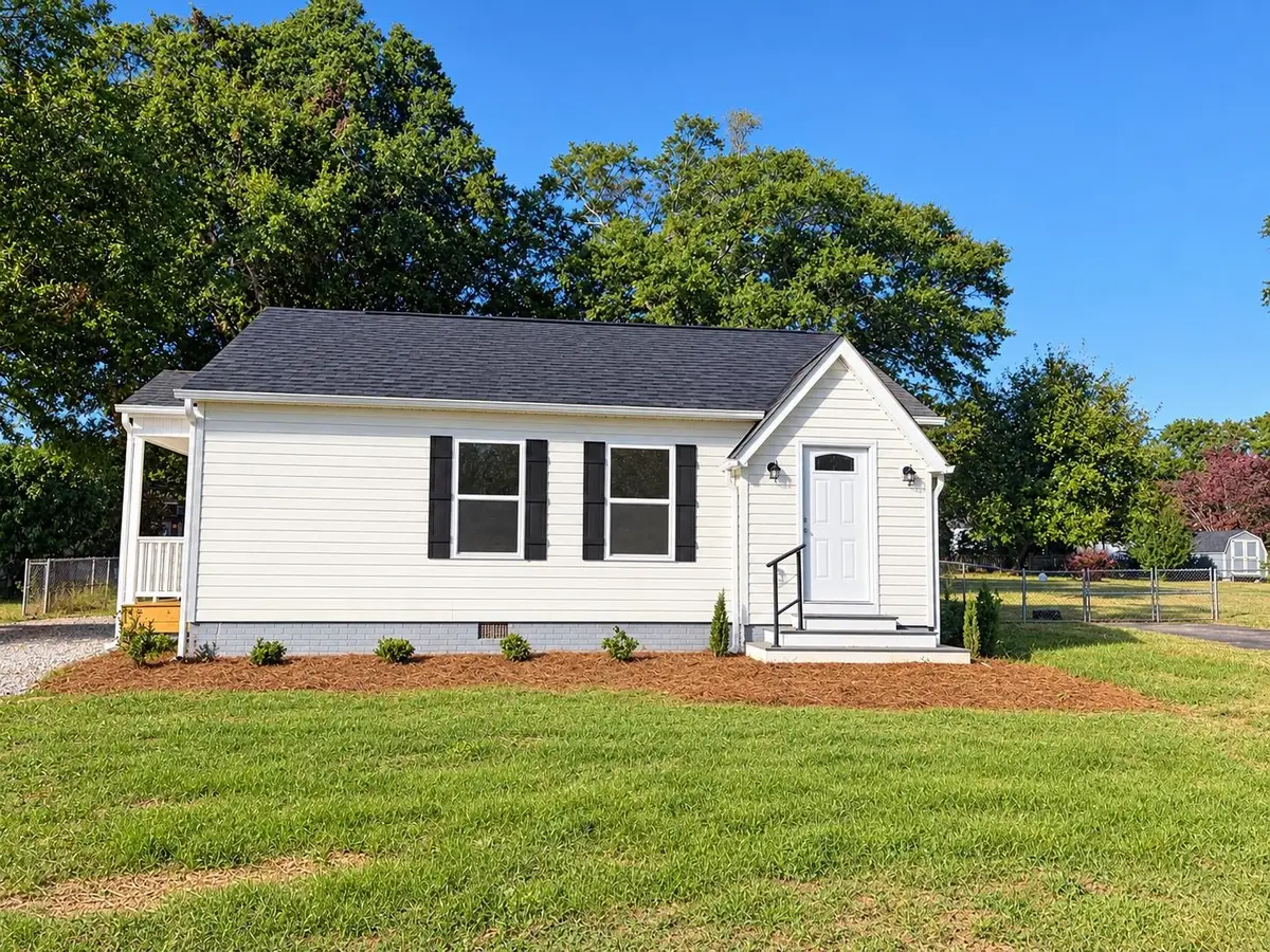 90 N Main Street, Inman, SC 29349 - #1