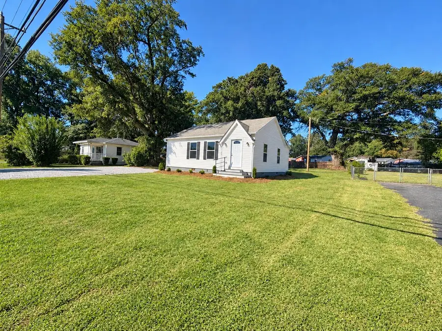 90 N Main Street, Inman, SC 29349 - #2