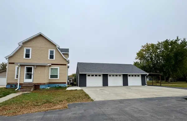 311 N 6th St, Emery, SD 57332