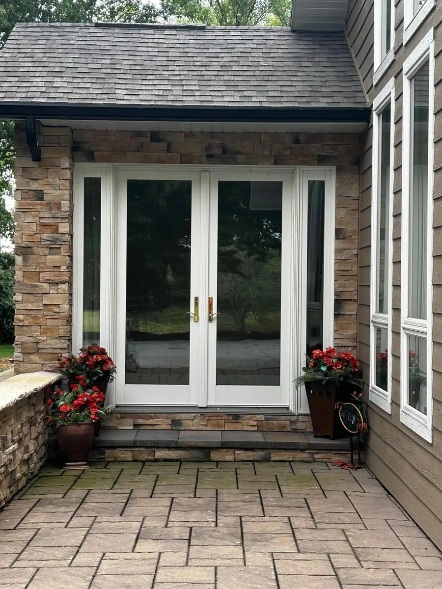 1309 Ridge Rd, Mitchell, SD 57301 - Image #2