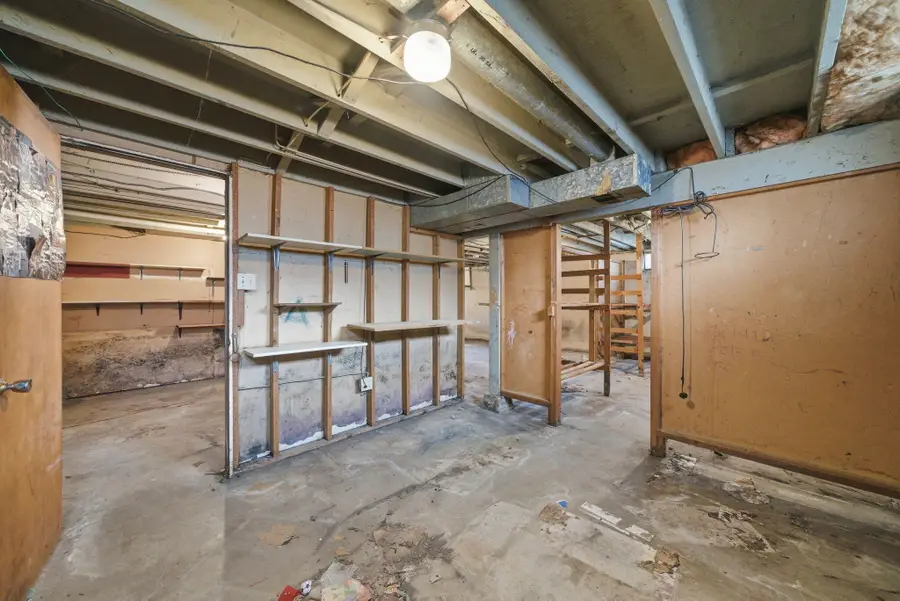 917 S Stephen Ave, Sioux Falls, SD 57103 - #2