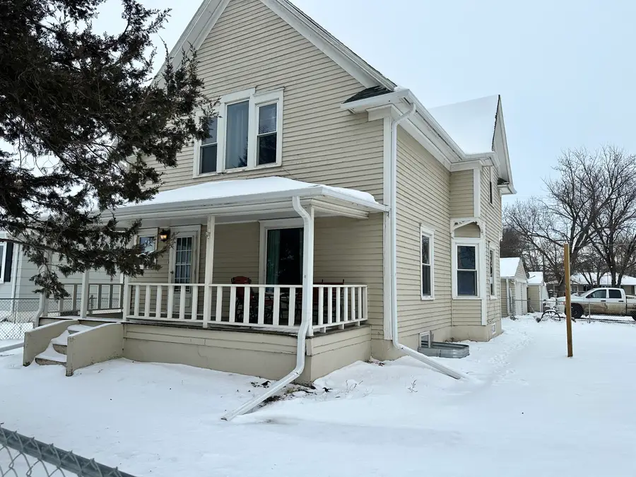 696 Commercial Ave, Wolsey, SD 57384 - Image #2