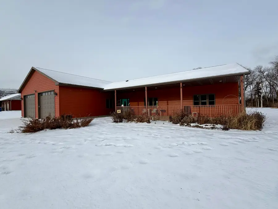 410 Nathan Ave, Mitchell, SD 57301 - Image #2