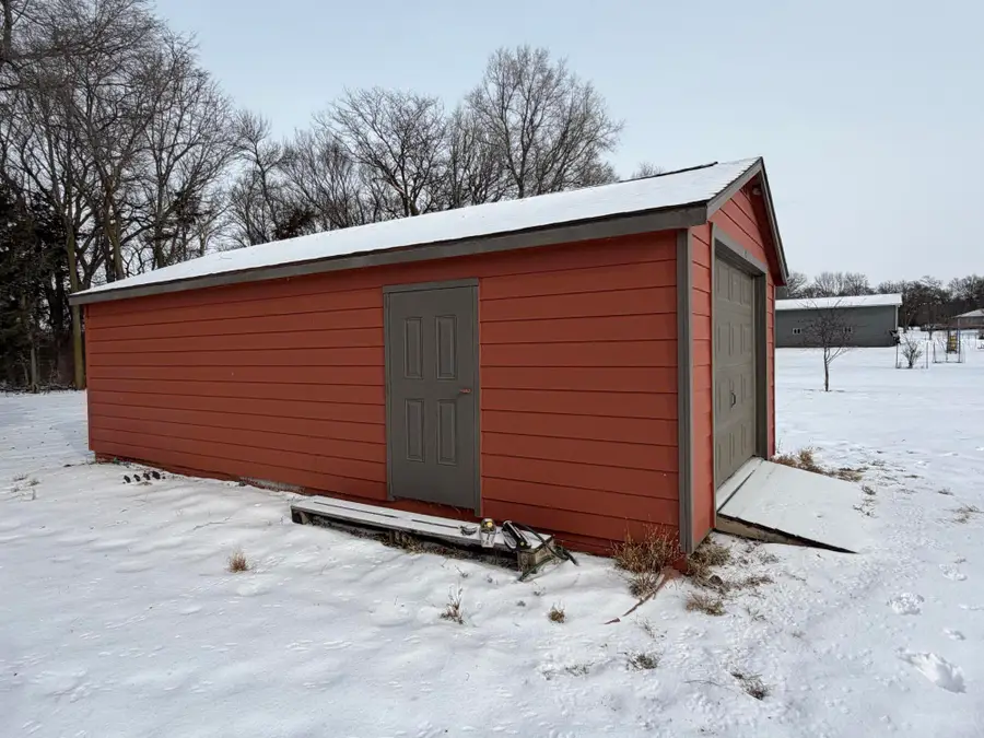 410 Nathan Ave, Mitchell, SD 57301 - Image #3