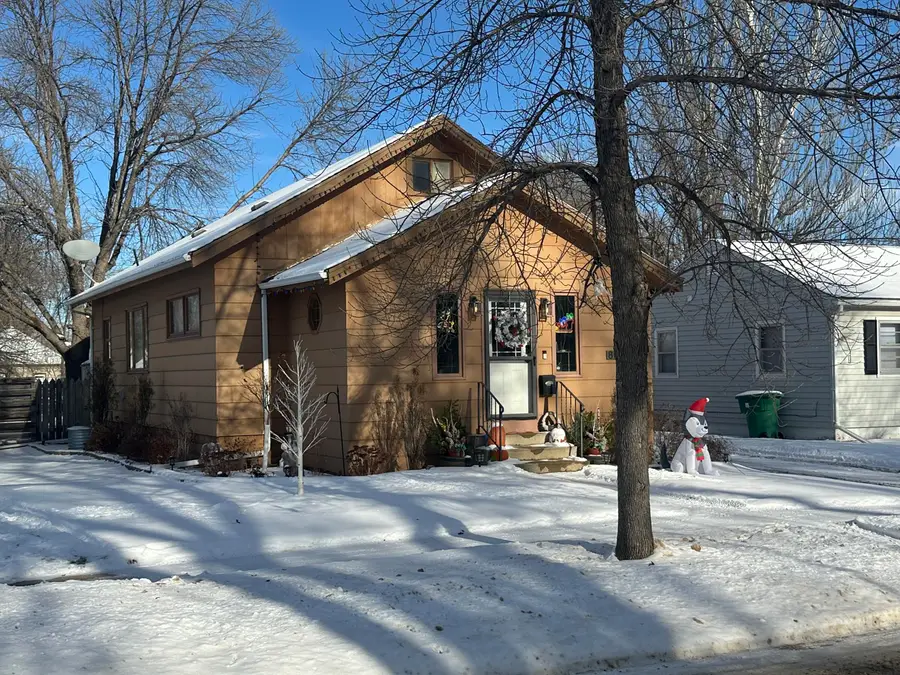 808 E 7th Ave, Mitchell, SD 57301 - Image #3