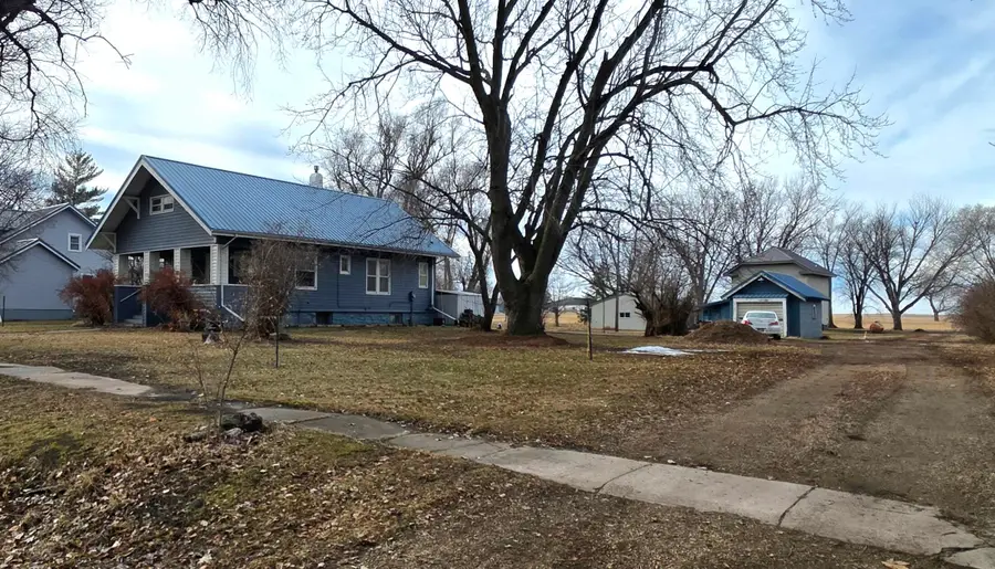 721 Fuller St, Spencer, SD 57374 - Image #2