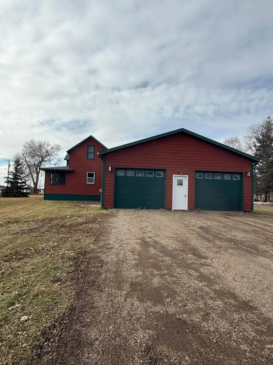 206 2nd St, Armour, SD 57313 - Image #2
