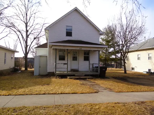 315 E 9th Ave, Mitchell, SD 57301