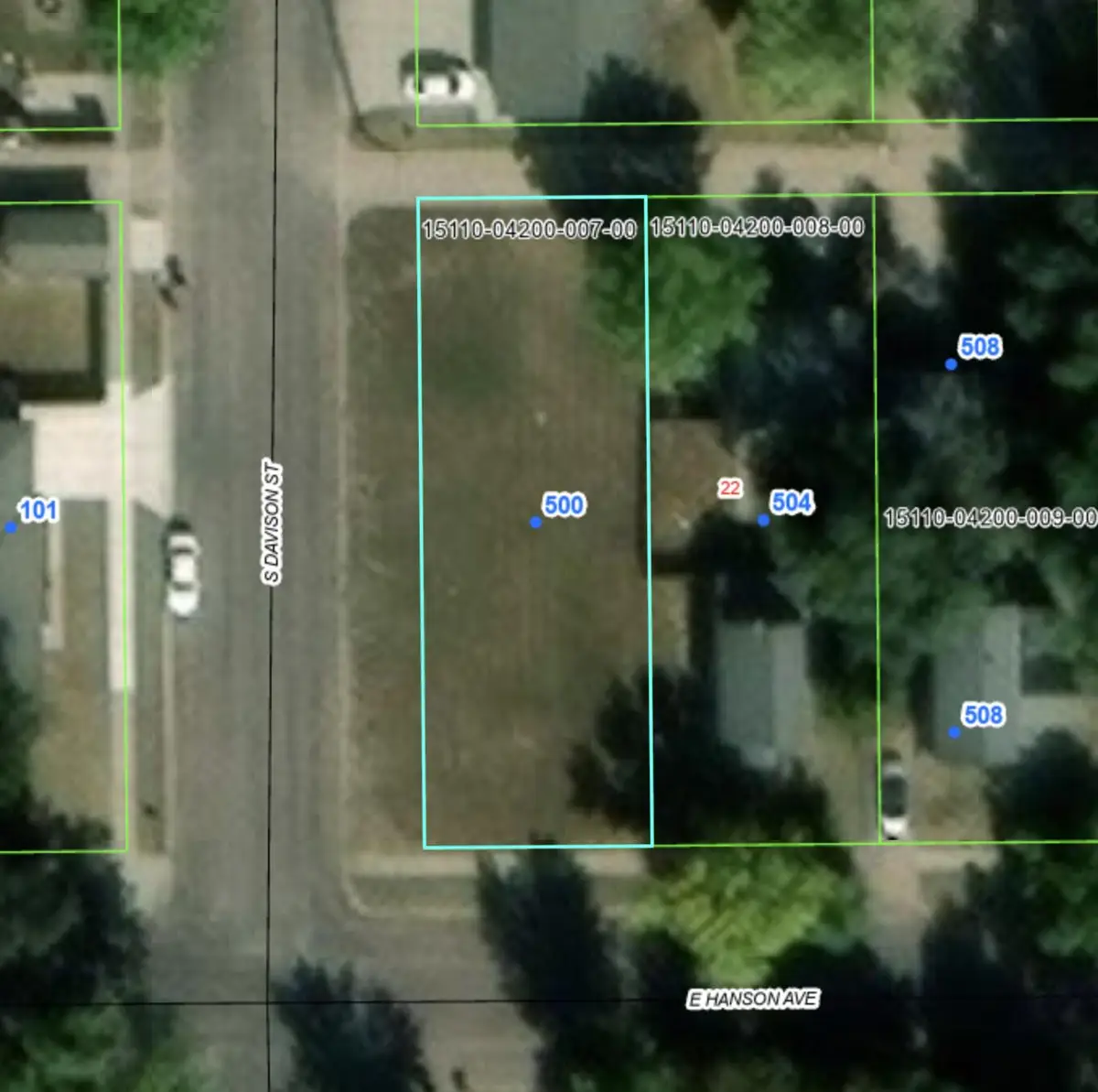 500 Hanson Ave, Mitchell, SD 57301 - #1