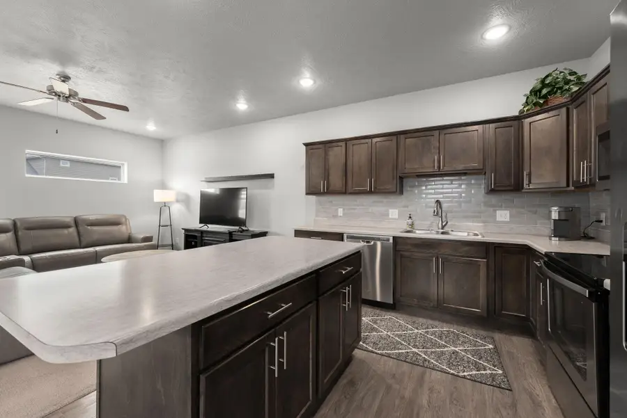 5839 S Bounty Place, Sioux Falls, SD 57108 - #3