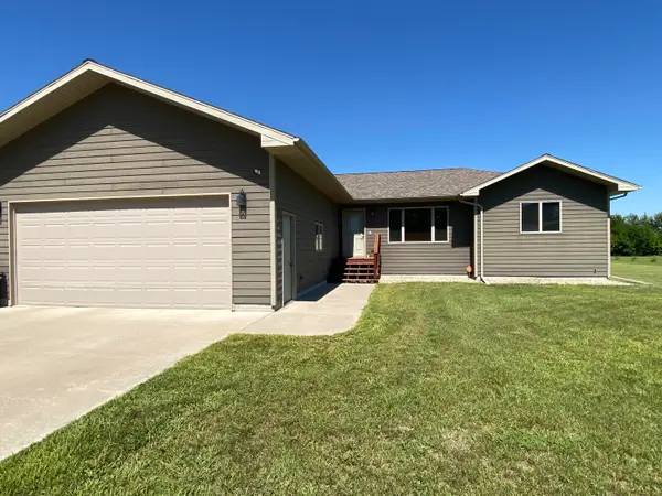 2700 Anthony, Mitchell, SD 57301