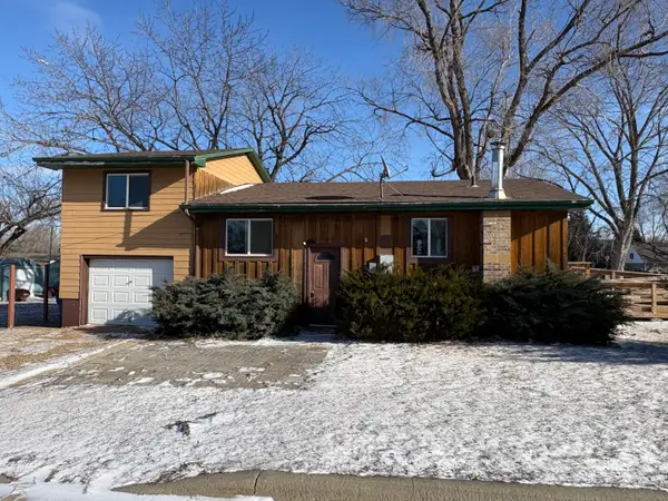 1020 W 5th Ave, Mitchell, SD 57301