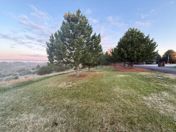 41279 Rock Creek Drive Lot A Dr, Mitchell, SD 57301