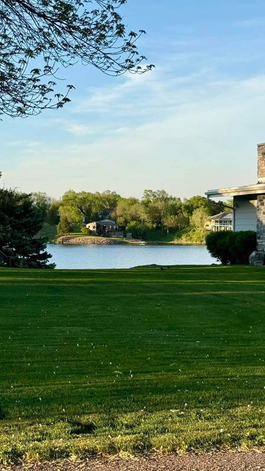 24 S Harmon Dr, Mitchell, SD 57301 - #2