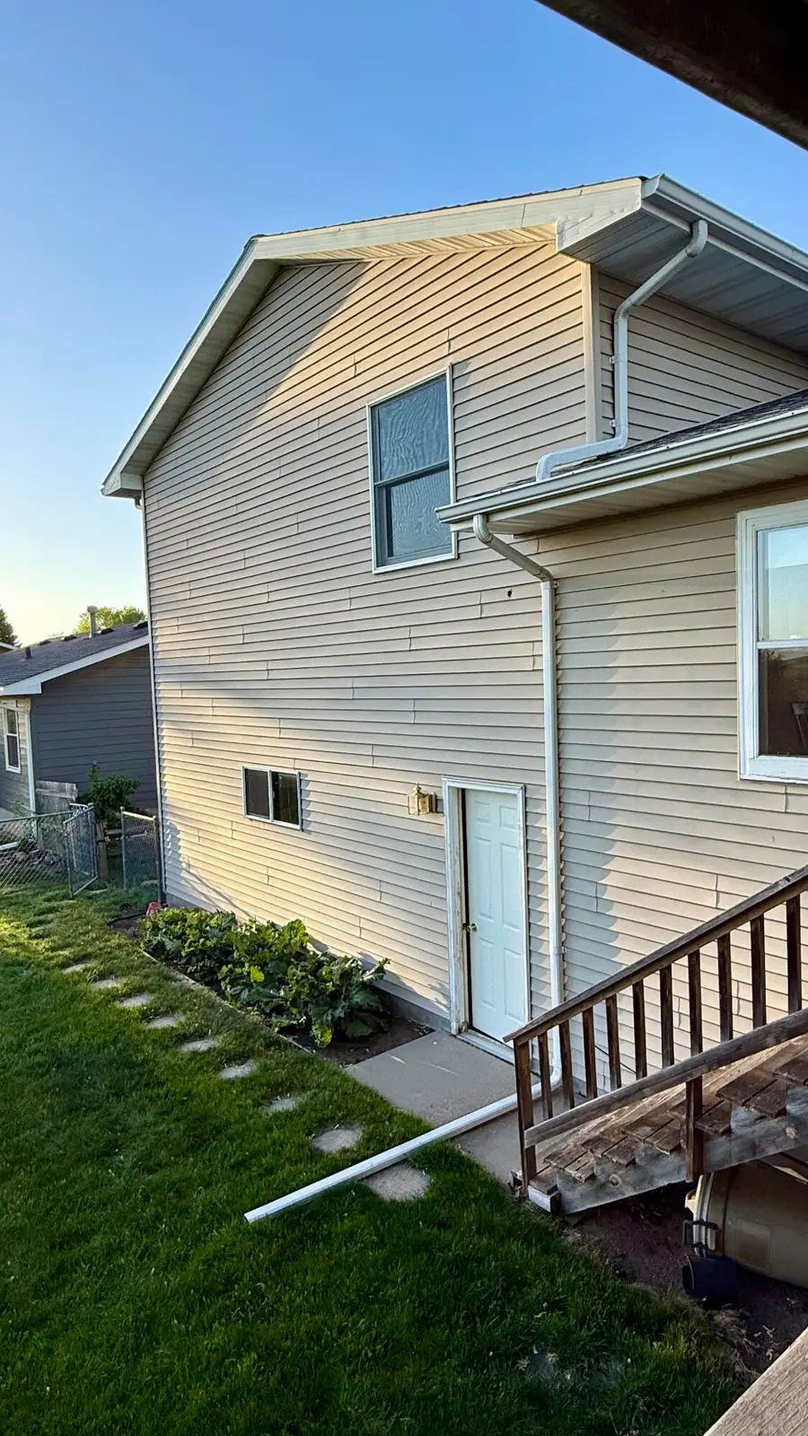 24 S Harmon Dr, Mitchell, SD 57301 - #3