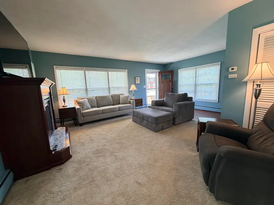 504 E 6th Ave, Mitchell, SD 57301 - #3