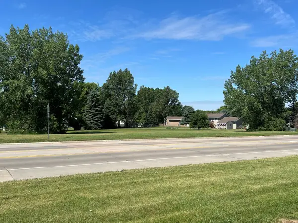 305 S Dakota 38, Hartford, SD 57033