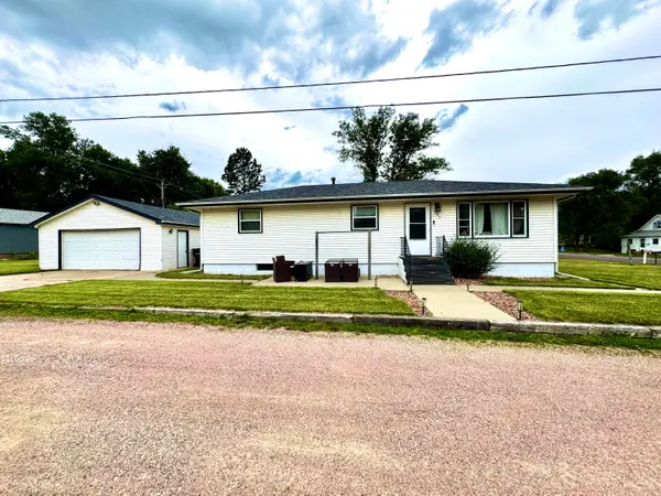 901 W Hanson Ave, Mitchell, SD 57301